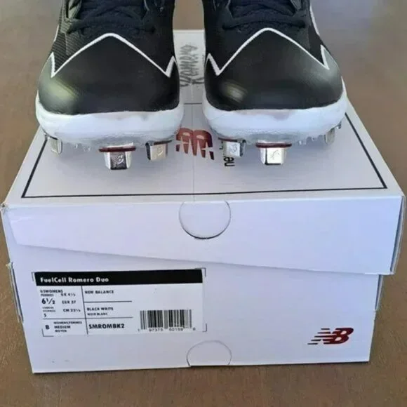 New Balance FuelCell Romero Duo - Color: Black / White - Size: Women 6.5 - Picture 4 of 9